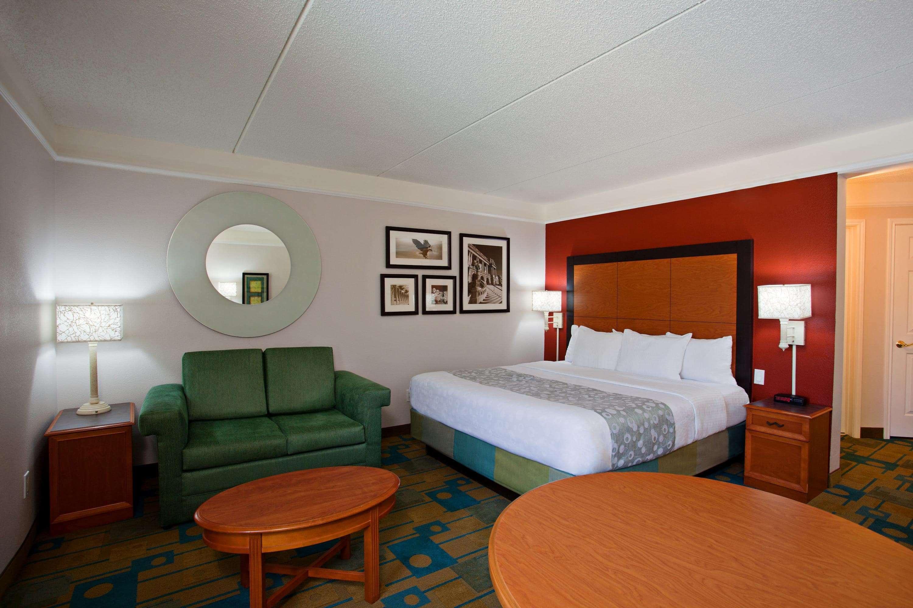 Hotel La Quinta By Wyndham Winston-Salem Exteriér fotografie