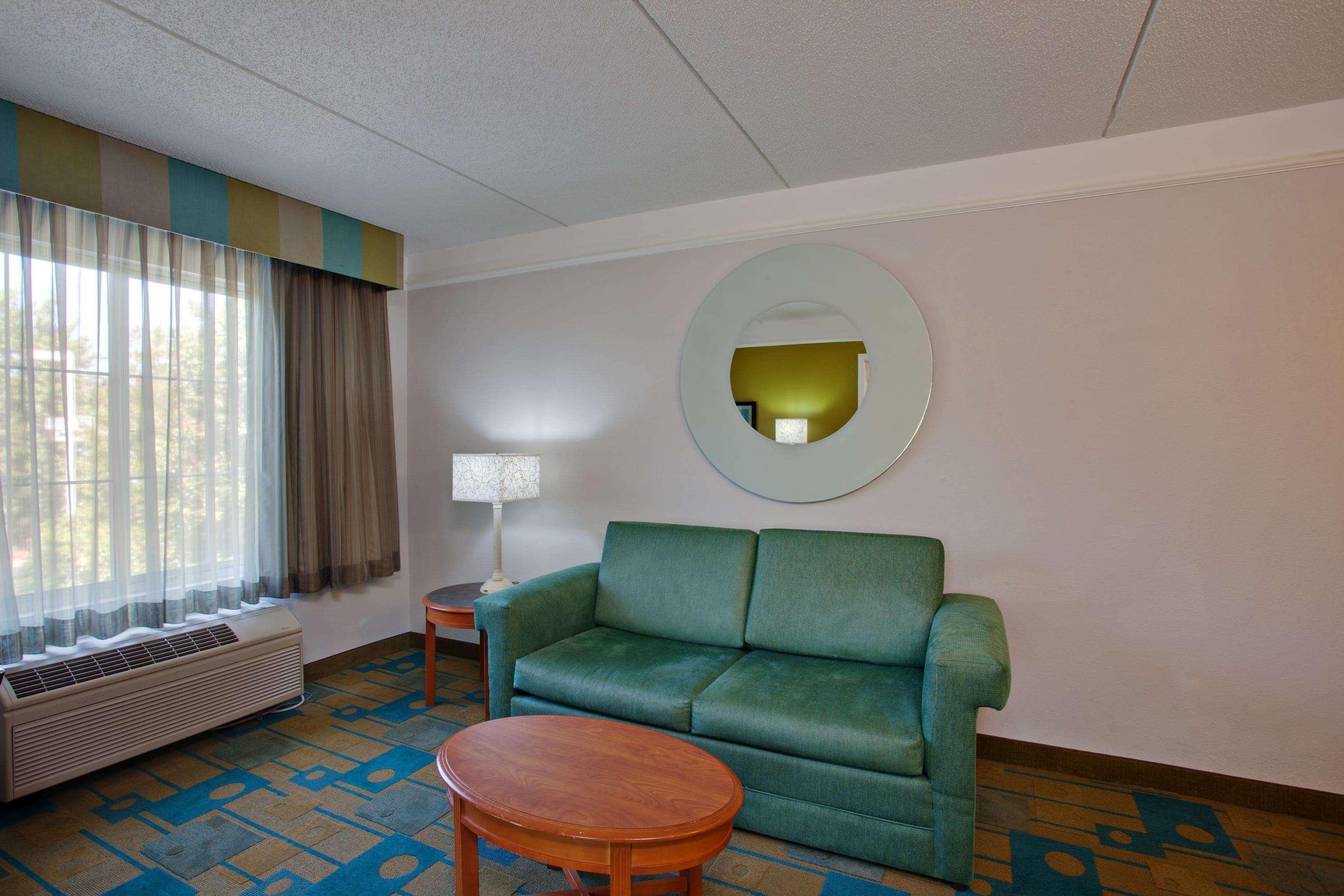 Hotel La Quinta By Wyndham Winston-Salem Exteriér fotografie