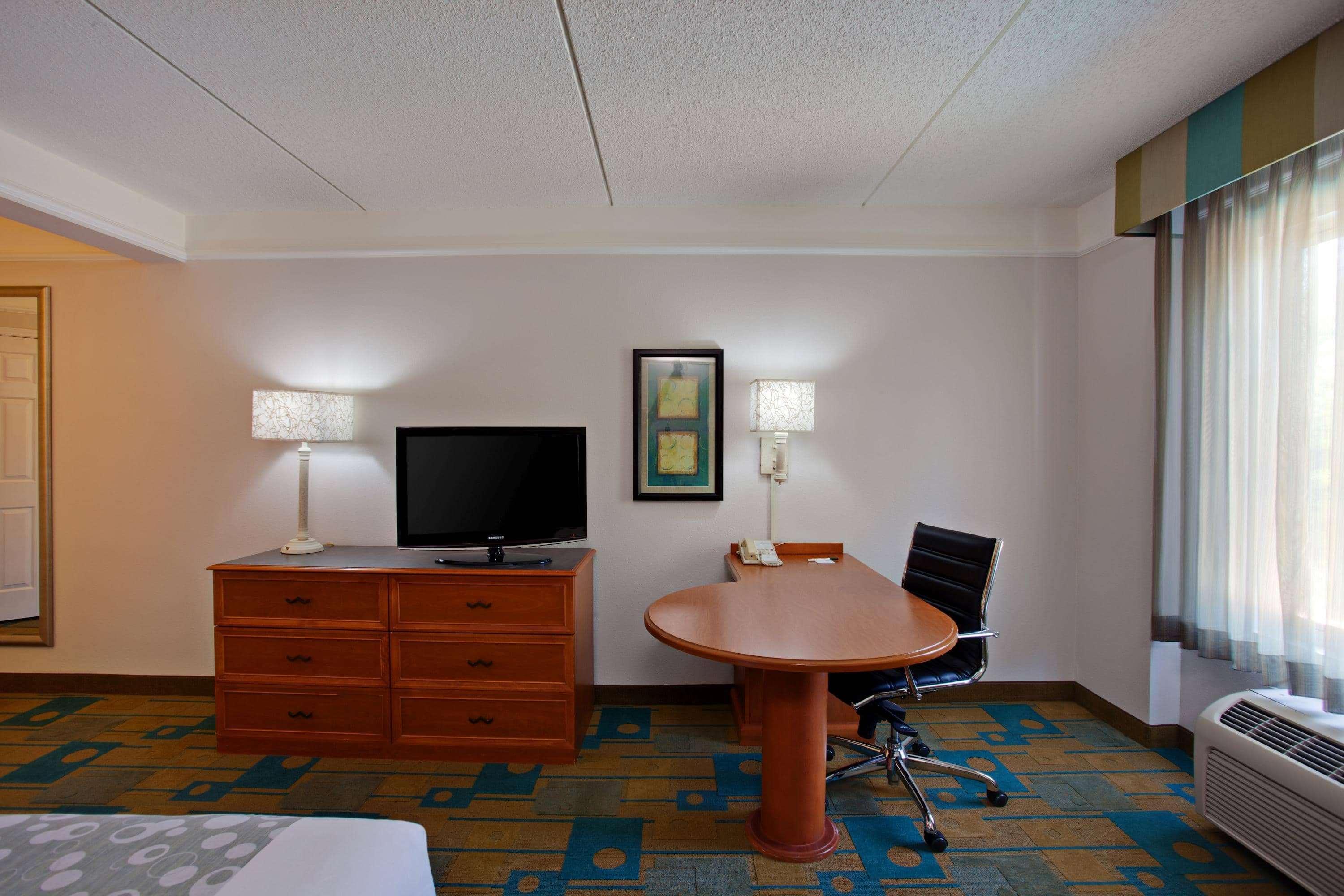 Hotel La Quinta By Wyndham Winston-Salem Exteriér fotografie