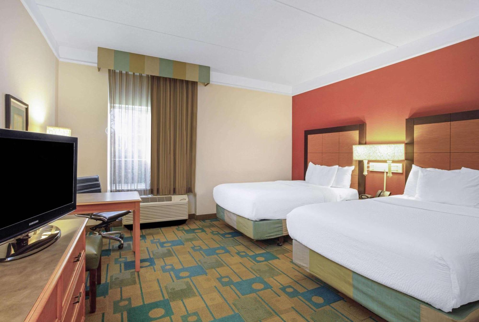 Hotel La Quinta By Wyndham Winston-Salem Exteriér fotografie