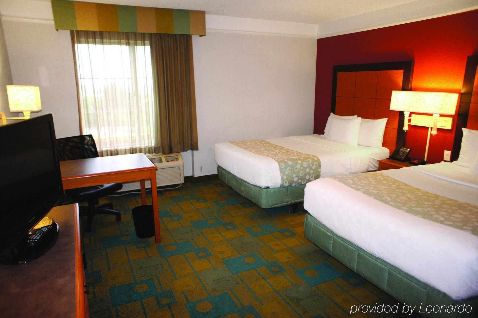 Hotel La Quinta By Wyndham Winston-Salem Exteriér fotografie